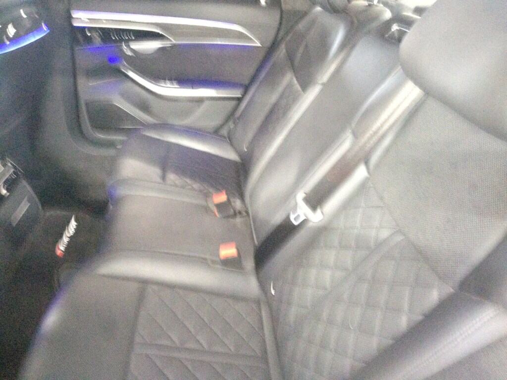 Audi S8 2021 7406183-5