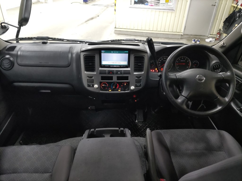 Nissan CARAVAN COACH 2007 7445719-2