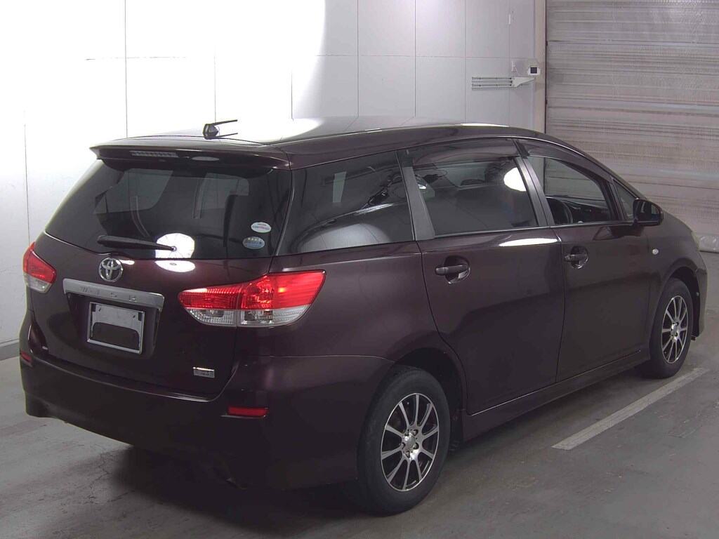 Toyota WISH 2012 7439989-4