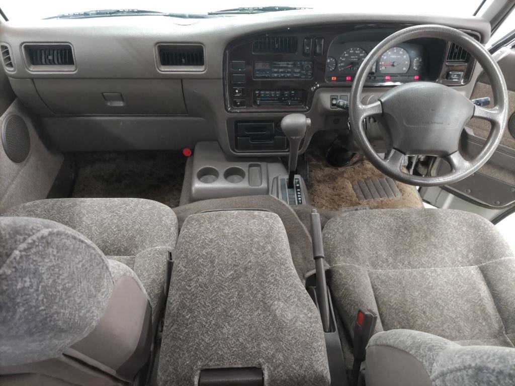Nissan CARAVAN COACH 1997 7473087-2