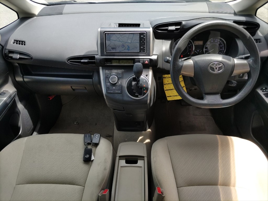 Toyota WISH 2009 7495123-2