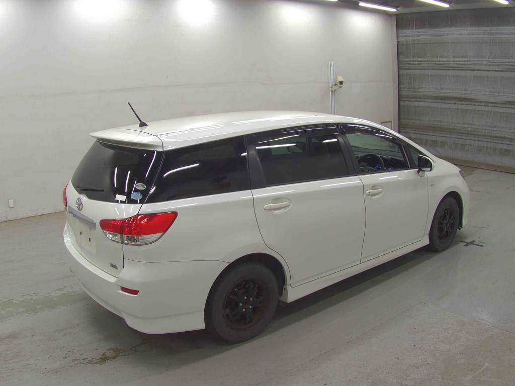 Toyota WISH 2009 7495123-4