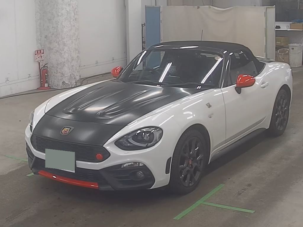 Abarth 124 Spider 2016 7528110-3