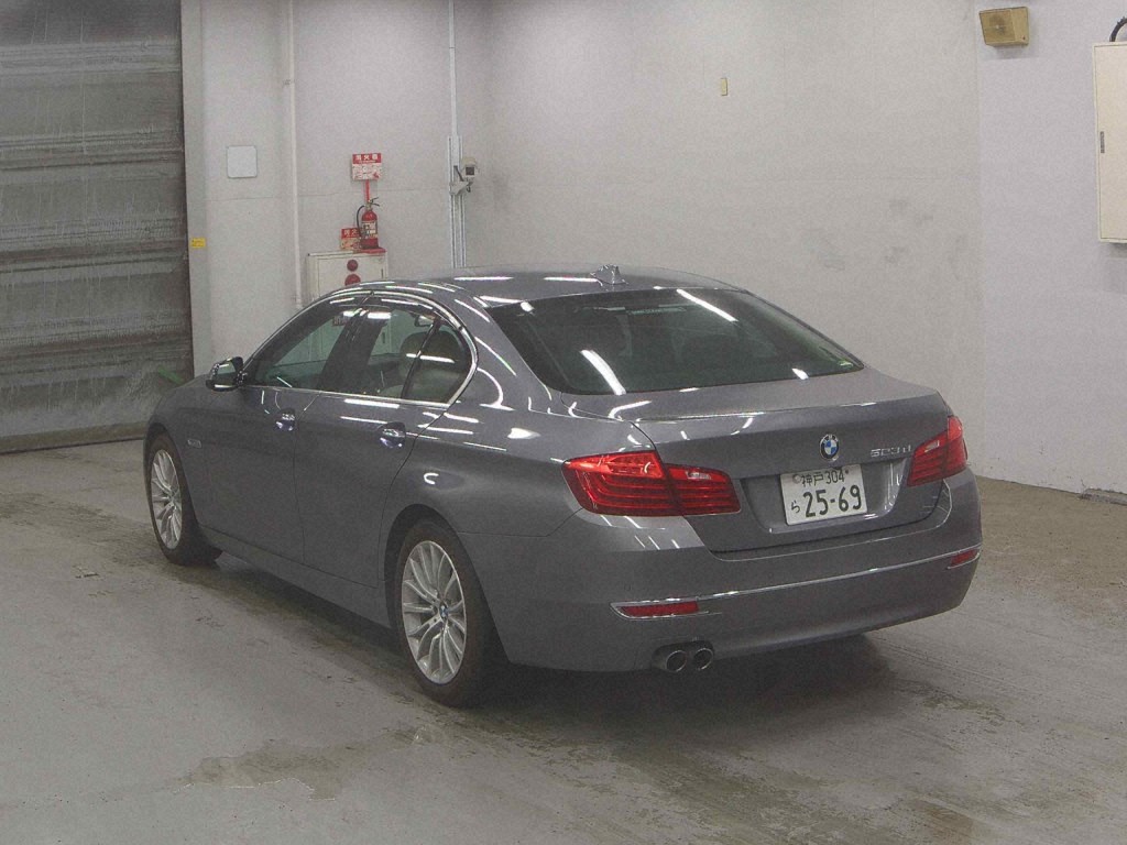 Bmw 5 SERIES 2016 7552954-1