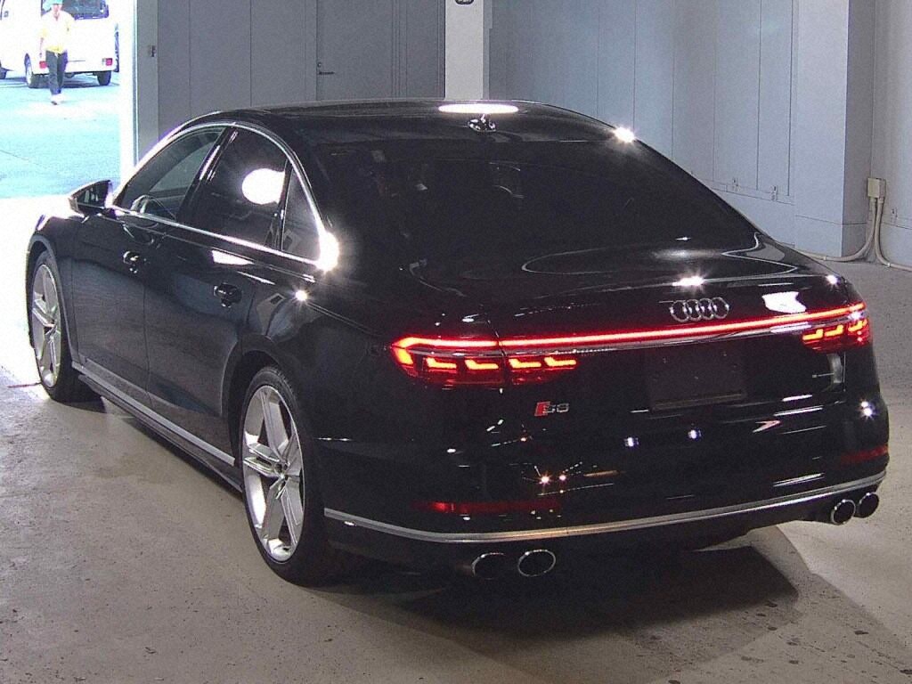 Audi S8 2021 7553130-1