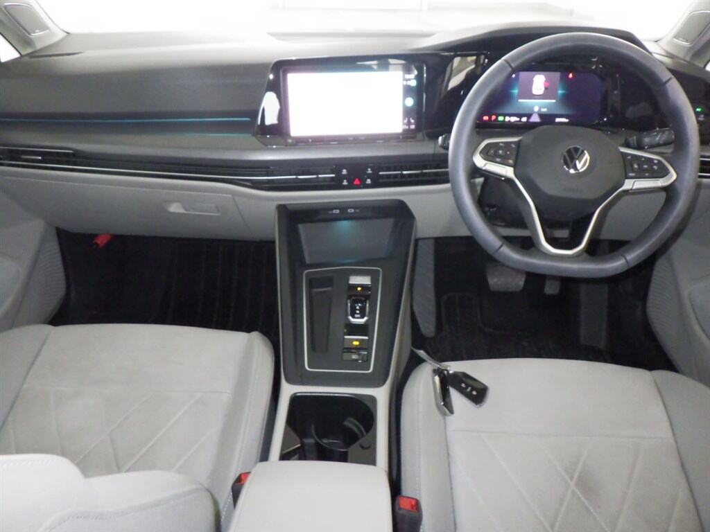 VolksWagen GOLF 2021 7578033-2
