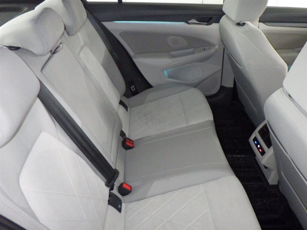 VolksWagen GOLF 2021 7578033-5