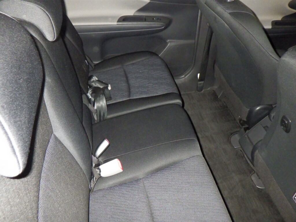 Toyota WISH 2009 7599172-5