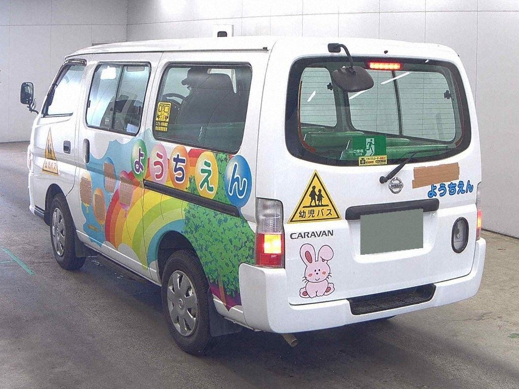 Nissan CARAVAN COACH 2011 7635984-1