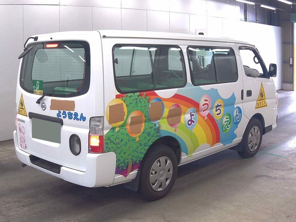 Nissan CARAVAN COACH 2011 7635984-4