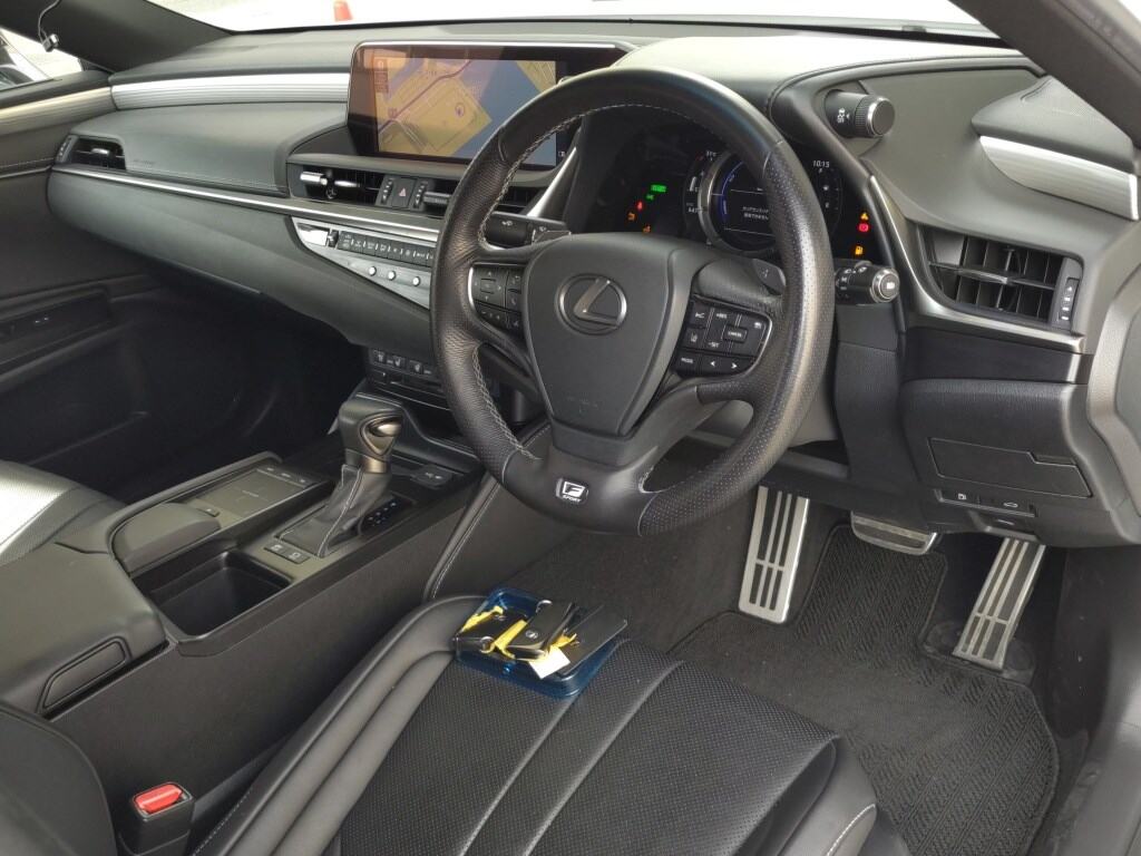 Lexus ES 2019 7635581-2