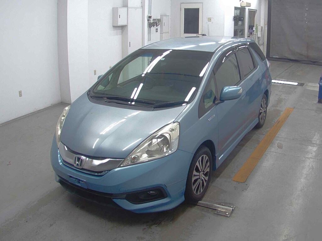 Honda FIT SHUTTLE HYBRID 2014 7635302-3