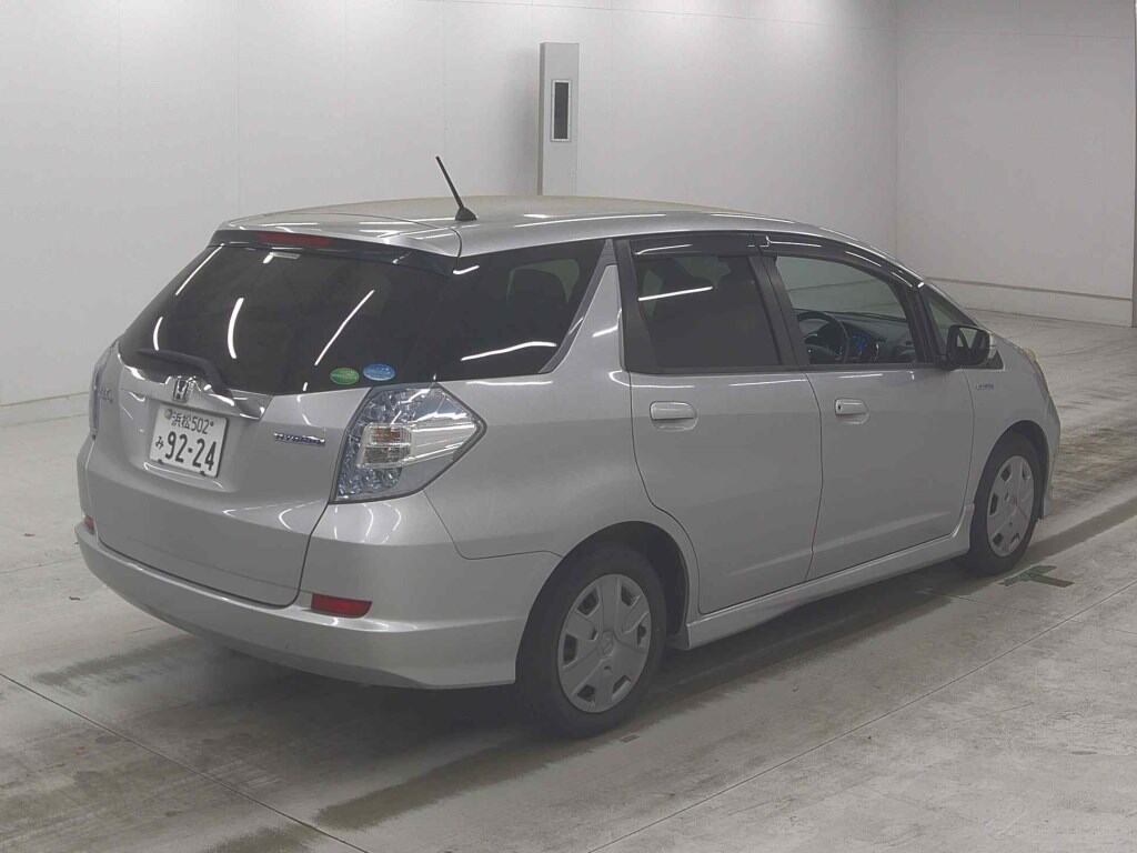 Honda FIT SHUTTLE HYBRID 2013 7635303-4