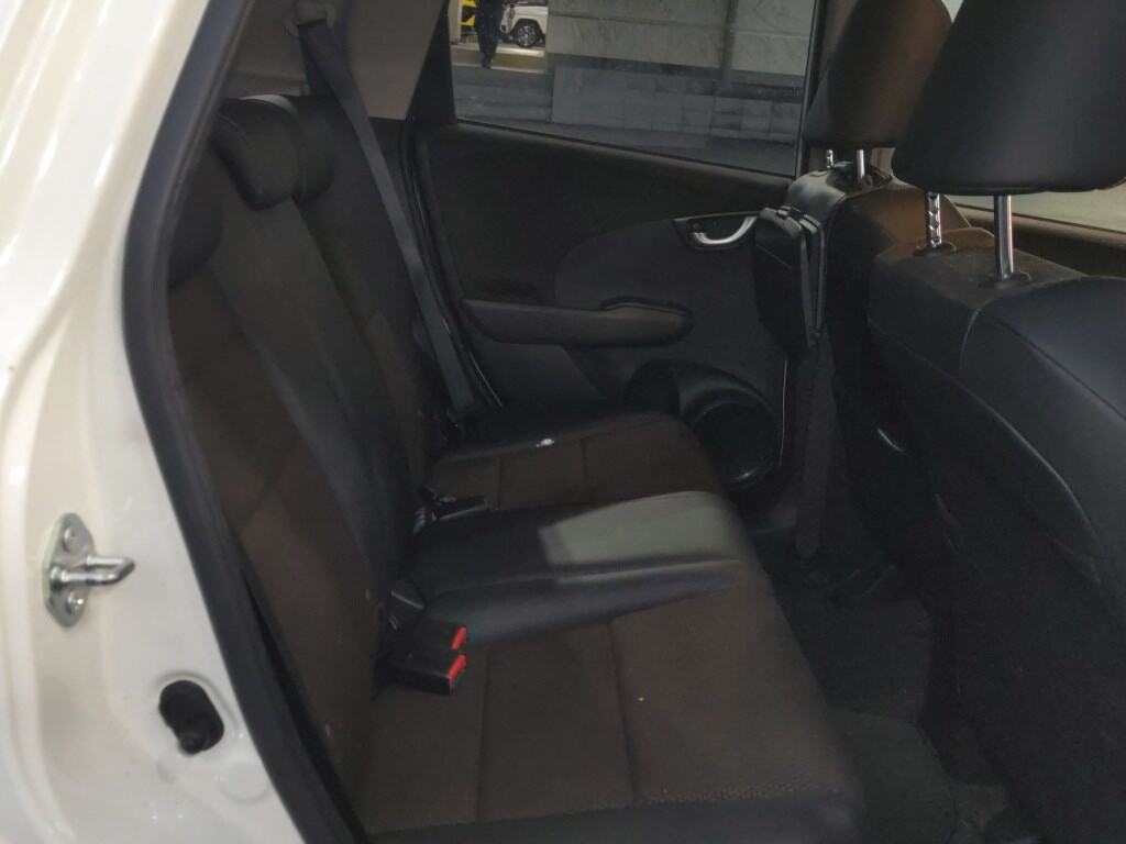 Honda FIT SHUTTLE HYBRID 2011 7640839-5