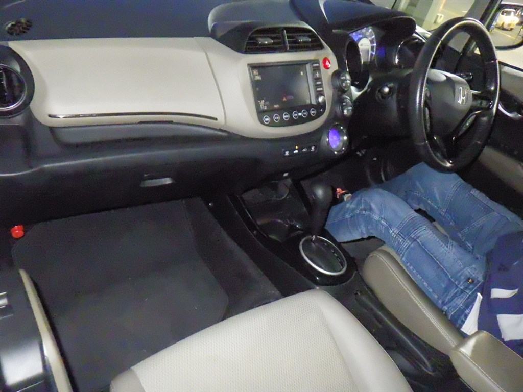 Honda FIT SHUTTLE HYBRID 2011 7640840-2