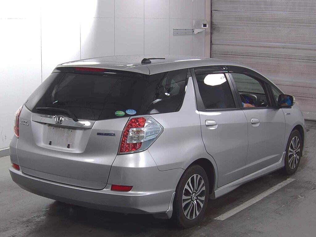 Honda FIT SHUTTLE HYBRID 2013 7664744-4