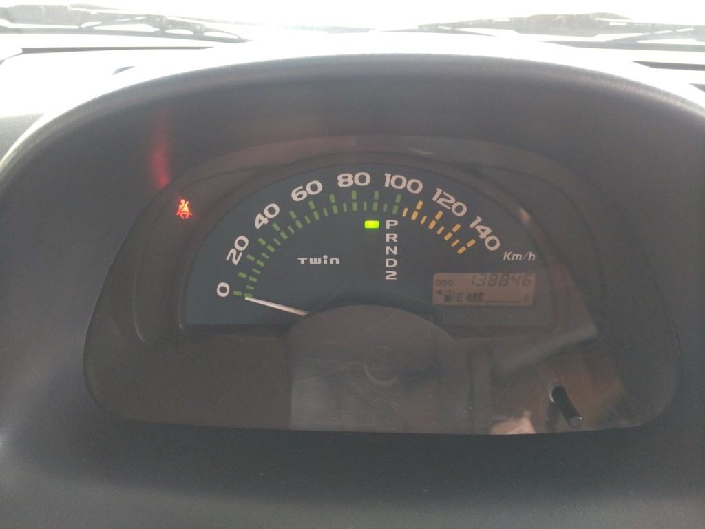 Suzuki TWIN 2004 7662767-5