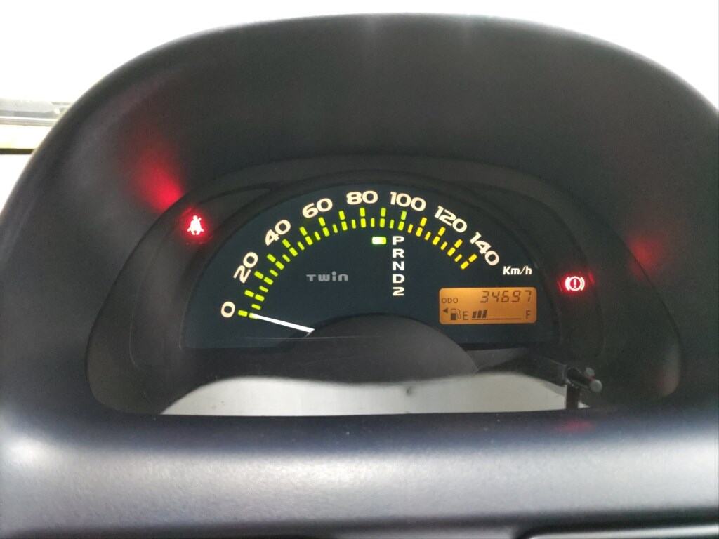 Suzuki TWIN 2004 7662768-5
