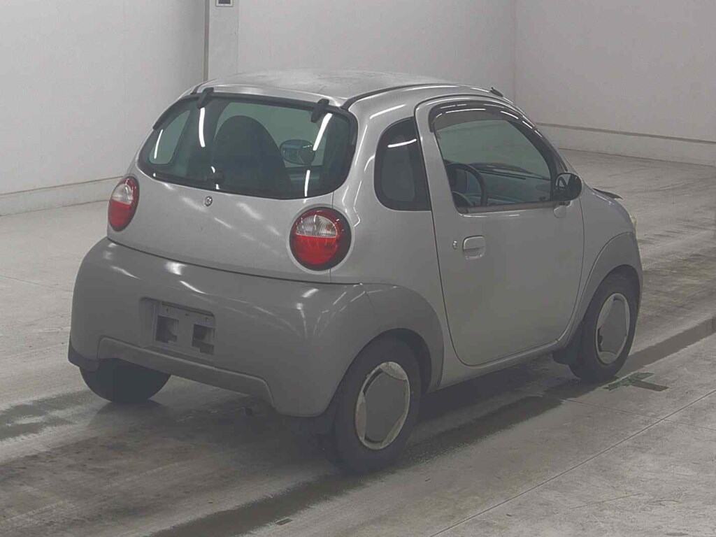Suzuki TWIN 2004 7679333-4