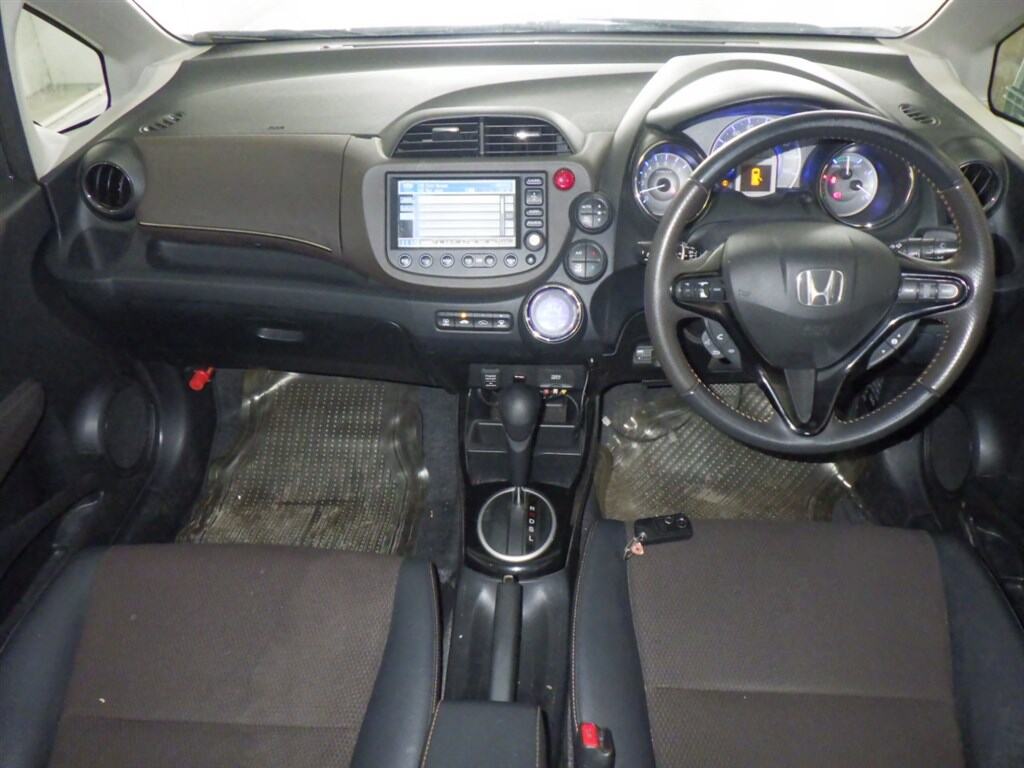 Honda FIT SHUTTLE HYBRID 2011 7705514-2