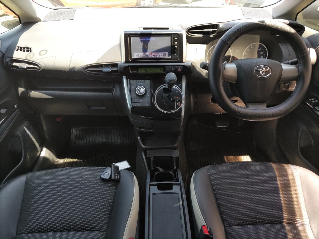 Toyota WISH 2015 7698850-2