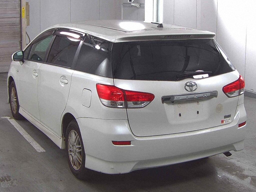 Toyota WISH 2011 7698895-1