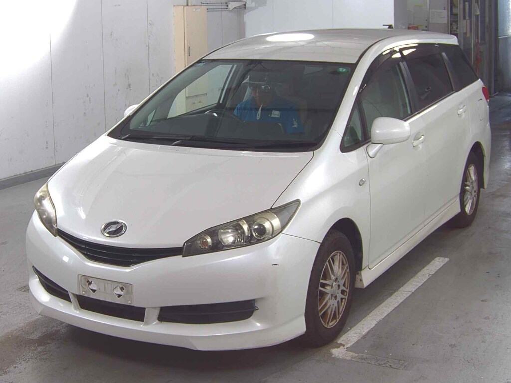 Toyota WISH 2011 7698895-3