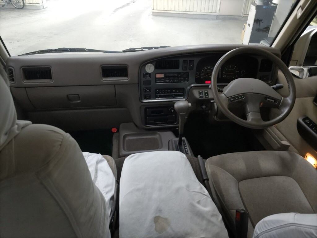 Nissan CARAVAN COACH 1992 7784331-2