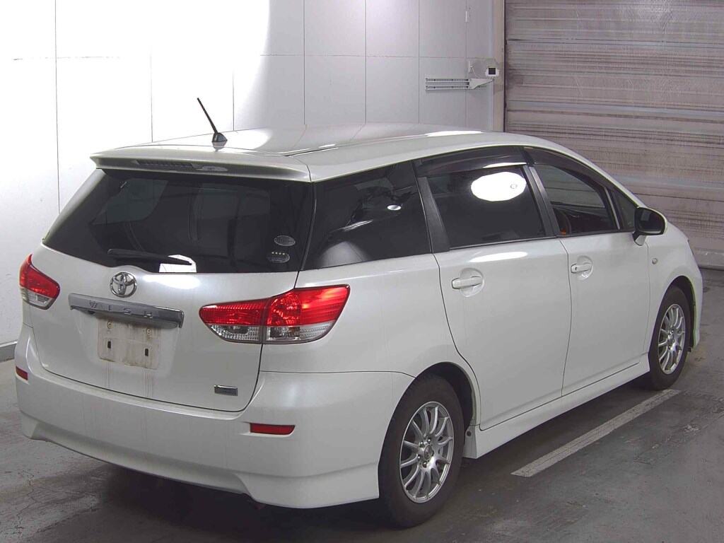 Toyota WISH 2012 7778437-4