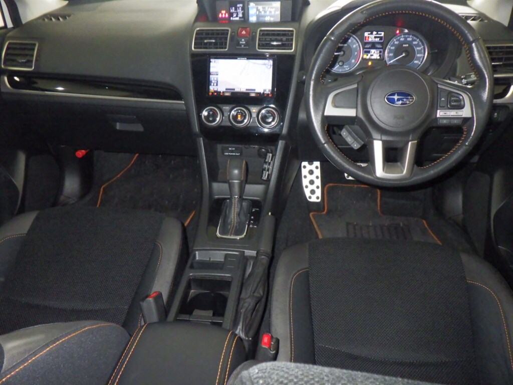 Subaru IMPREZA XV 2016 7892703-2