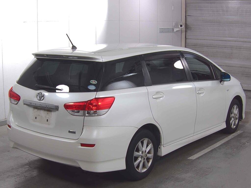Toyota WISH 2009 7898543-4