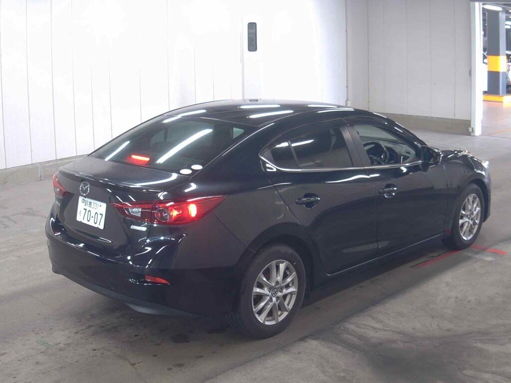 Mazda AXELA HYBRID 2016 7909619-4