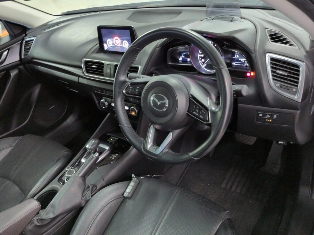 Mazda AXELA HYBRID 2017 7917481-2