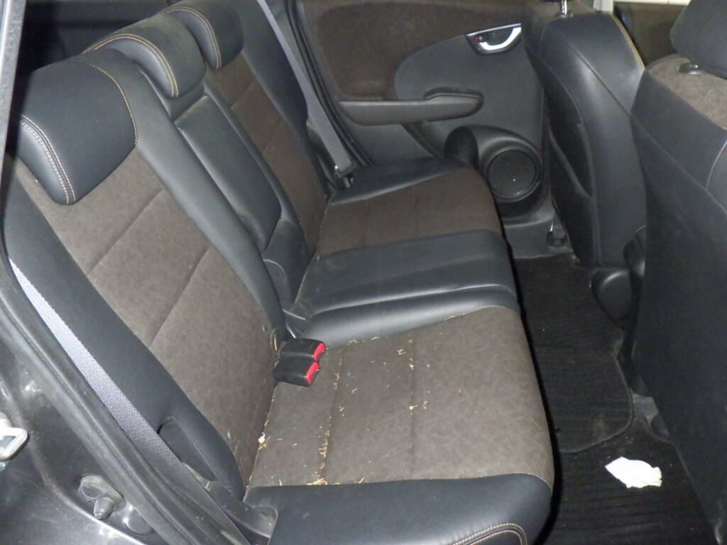 Honda FIT SHUTTLE HYBRID 2013 7912184-5