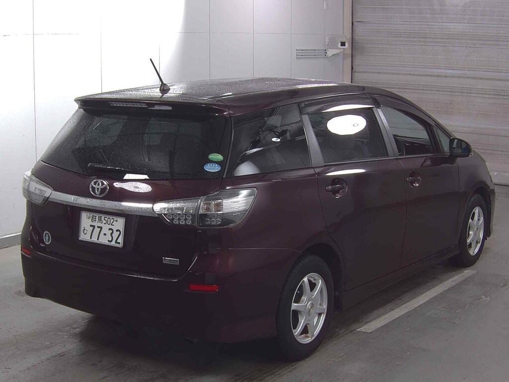Toyota WISH 2014 7990324-4