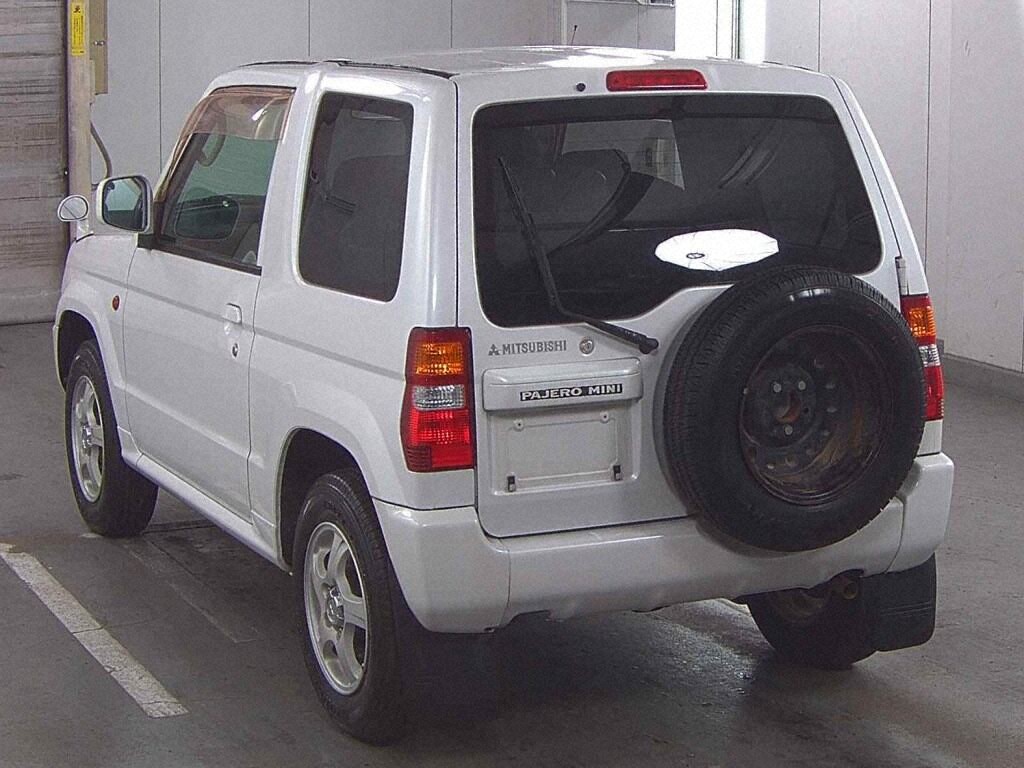 Mitsubishi PAJERO MINI 2000 8021976-1