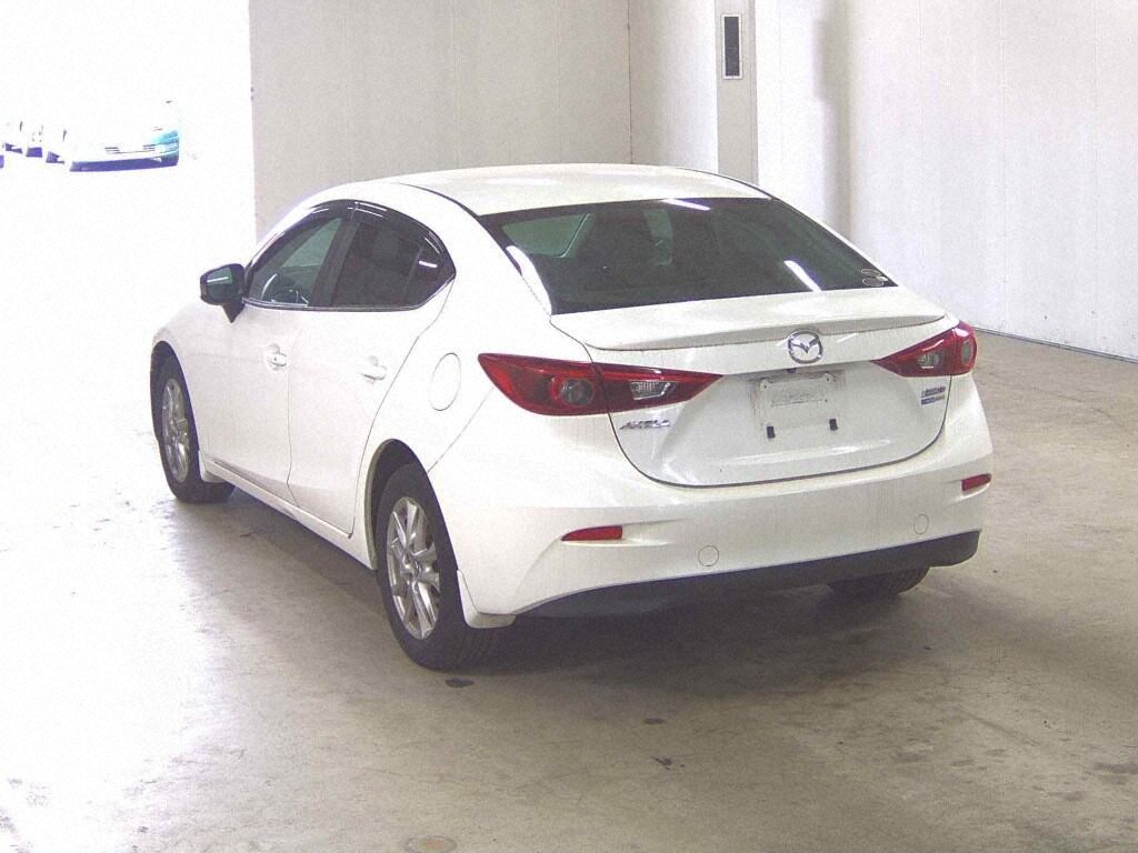Mazda AXELA HYBRID 2014 8034997-1