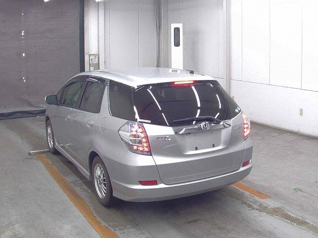 Honda FIT SHUTTLE HYBRID 2012 8033705-1