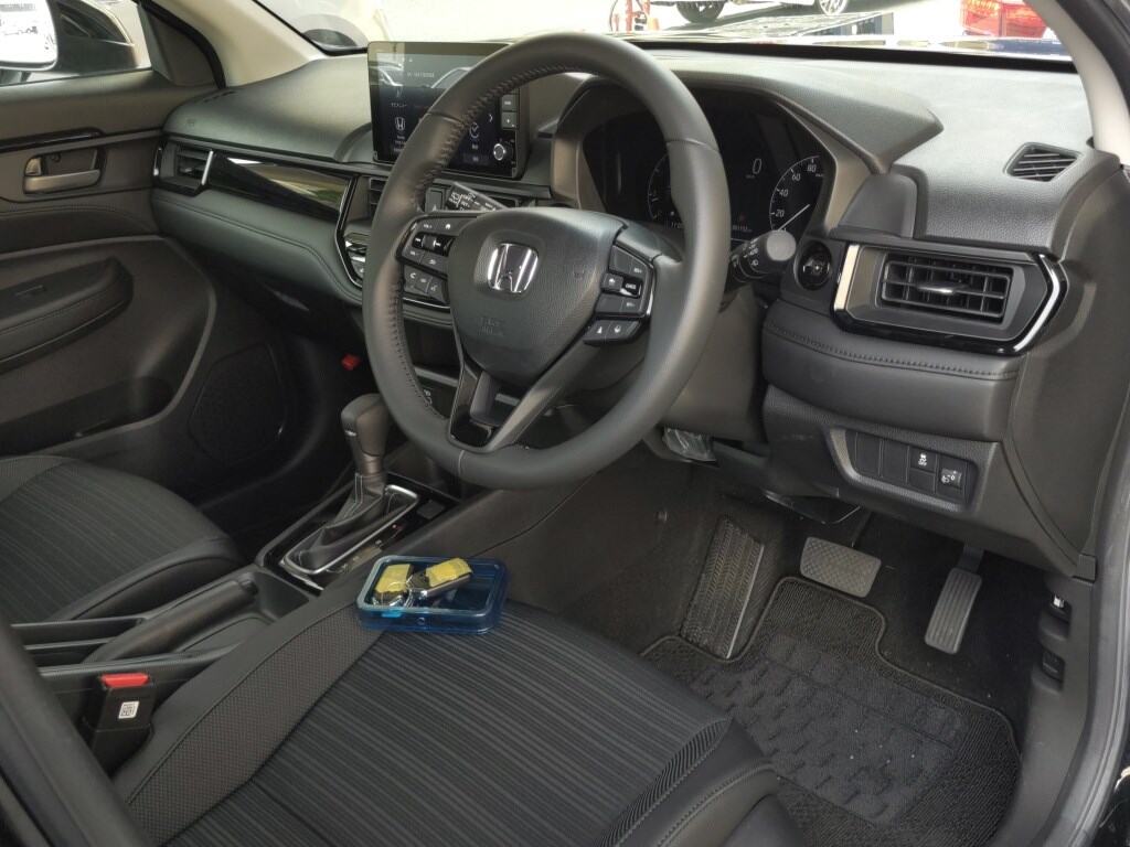 Honda WR-V 2025 8141006-2