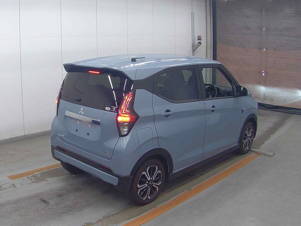 Mitsubishi EK X 2023 8184103-4