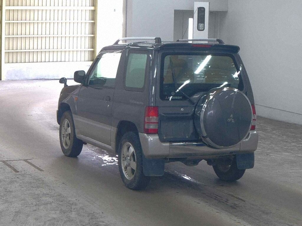 Mitsubishi PAJERO MINI 1997 8202215-1
