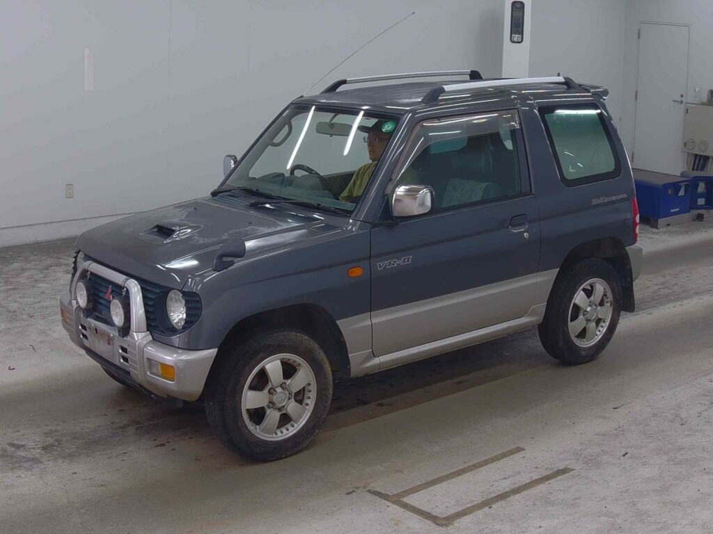 Mitsubishi PAJERO MINI 1997 8202215-3