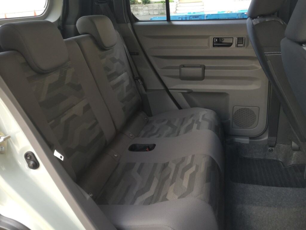 Daihatsu TAFT 2025 8213384-5