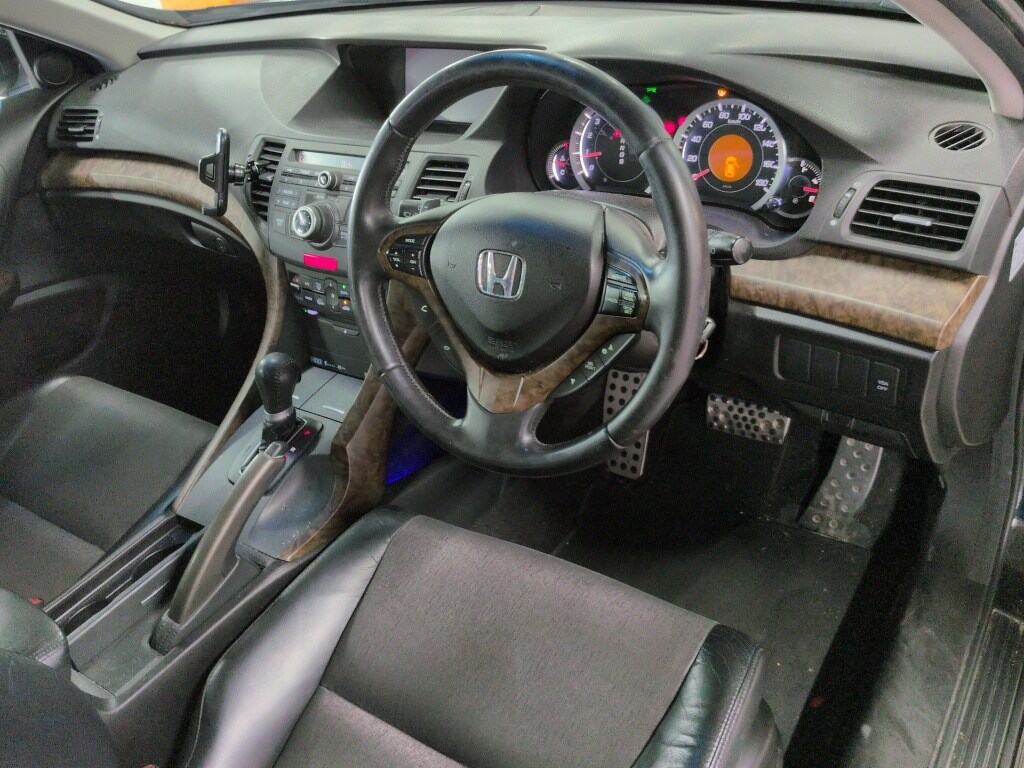 Honda ACCORD TOURER 2009 8237163-2