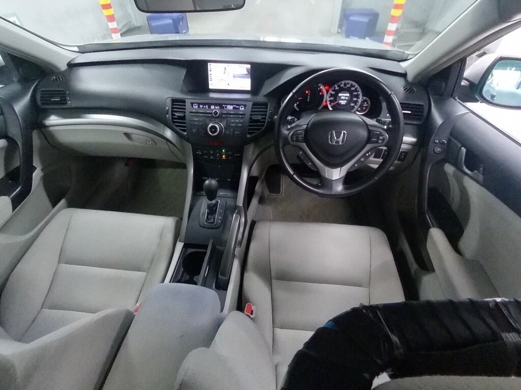 Honda ACCORD TOURER 2009 8241278-2