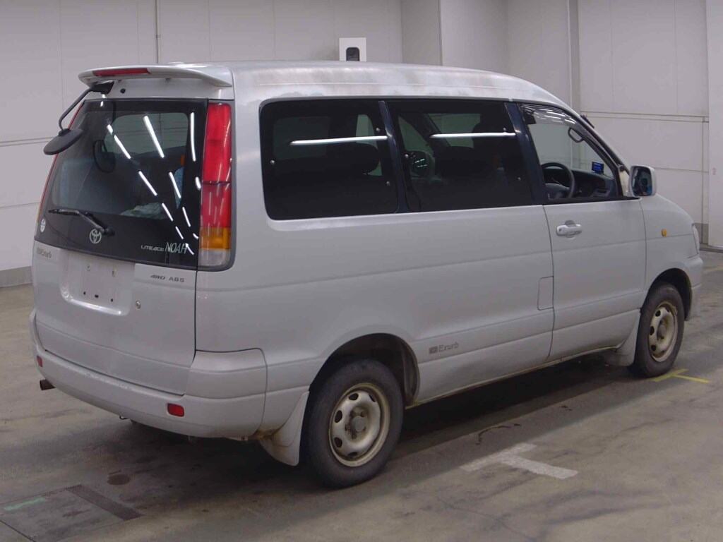 Toyota LITEACE NOAH 1998 8239735-4