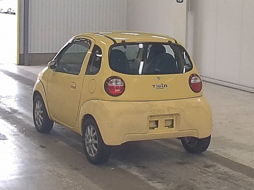 Suzuki TWIN 2003 8237149-1