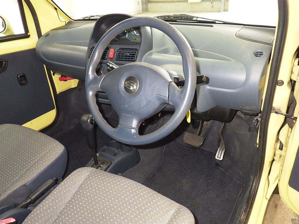 Suzuki TWIN 2003 8237149-2