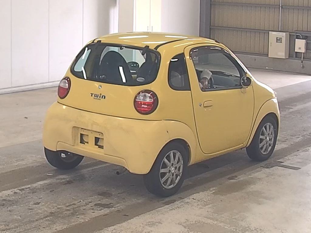 Suzuki TWIN 2003 8237149-4