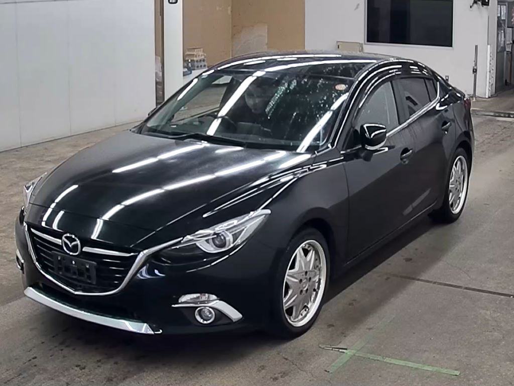 Mazda AXELA HYBRID 2014 8284350-3